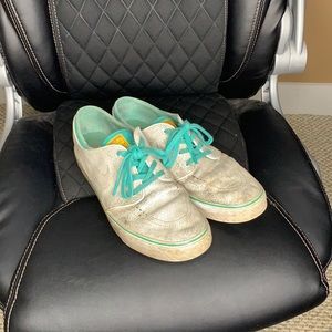 Men's 12 Nike Janoski shoes